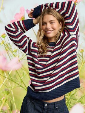 NEW!!! AMERICAN EAGLE NAVY BLUE OVERSIZED STRIPPED SWEATER - SIZE L